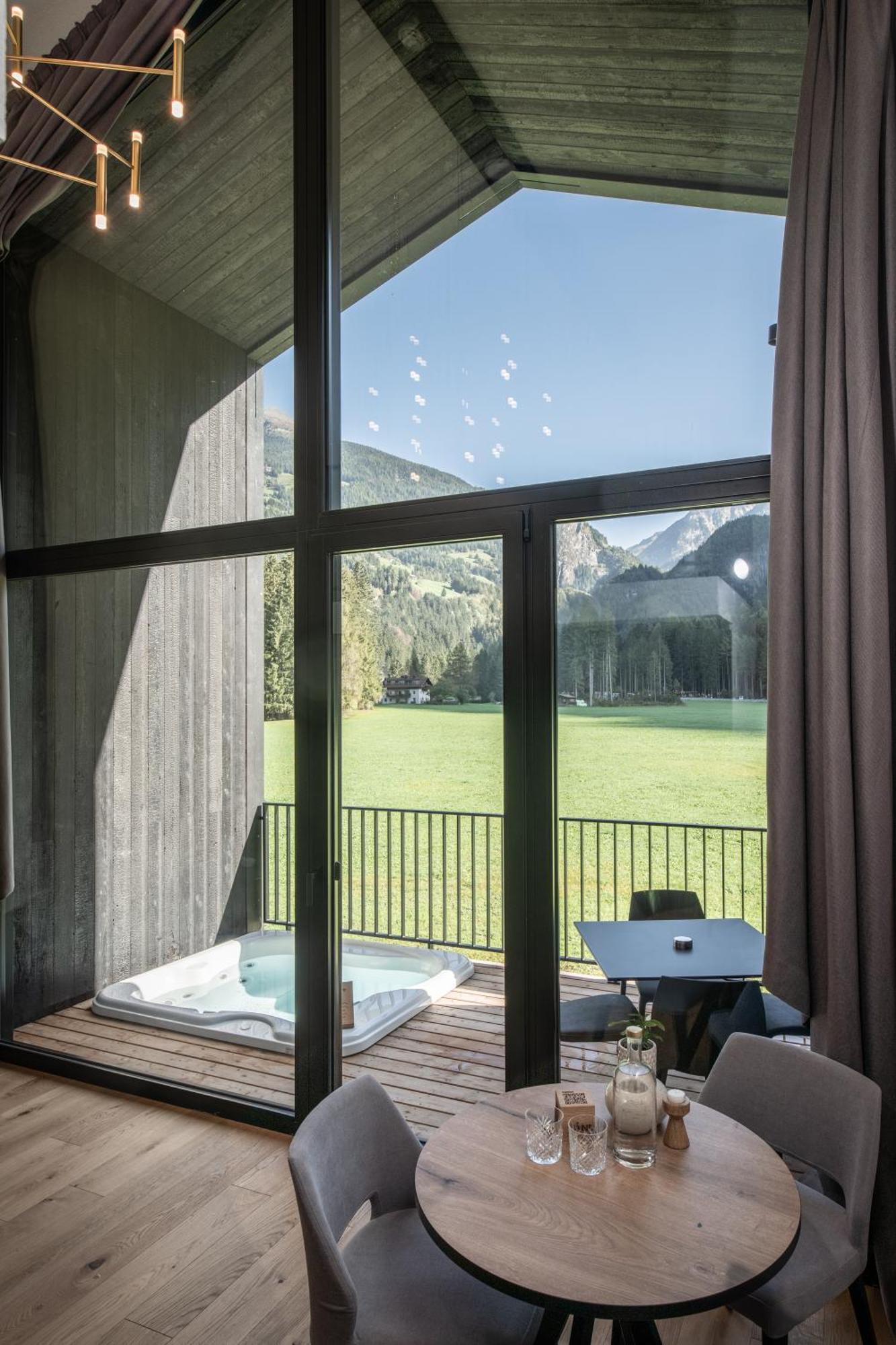 Sandgold Alpine Glamping Campo Tures Luaran gambar