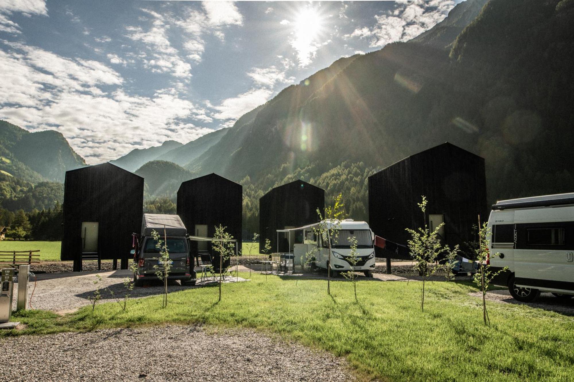 Sandgold Alpine Glamping Campo Tures Luaran gambar
