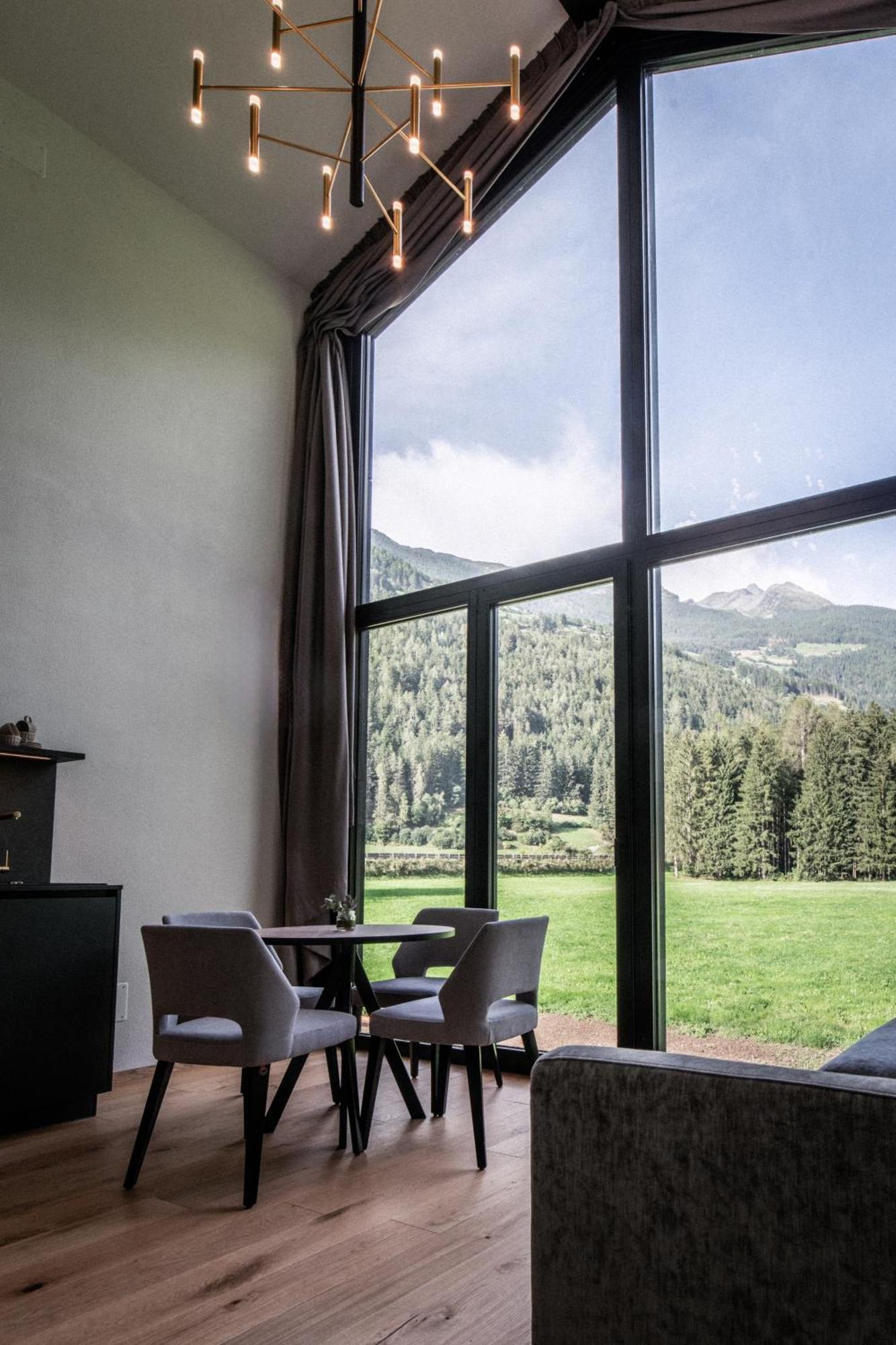 Sandgold Alpine Glamping Campo Tures Luaran gambar